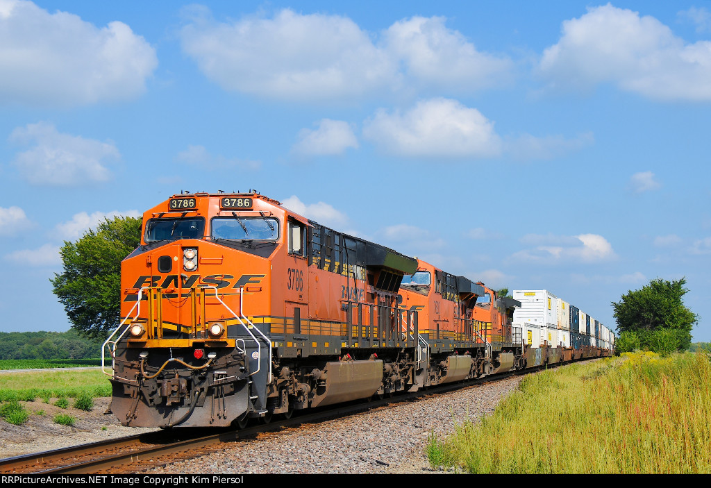 BNSF 3786